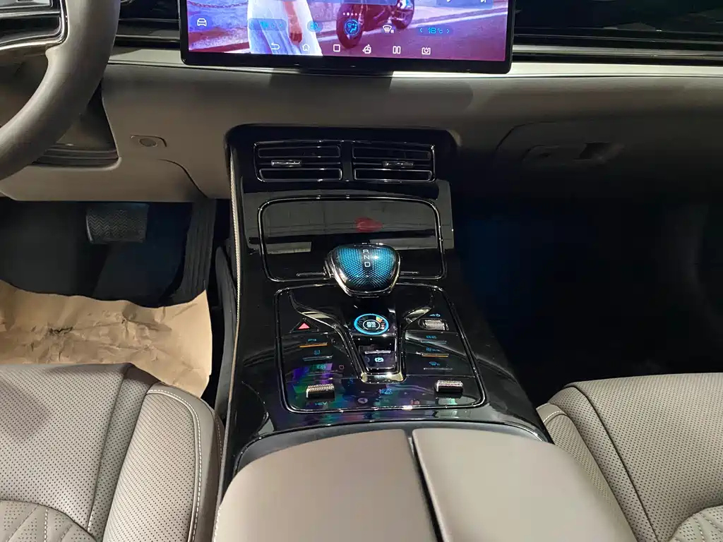 BYD HAN 2023