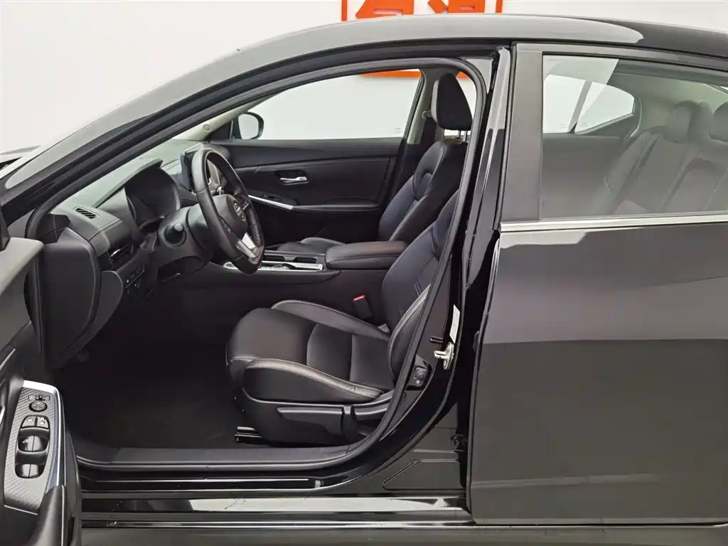 NISSAN SYLPHY 2021