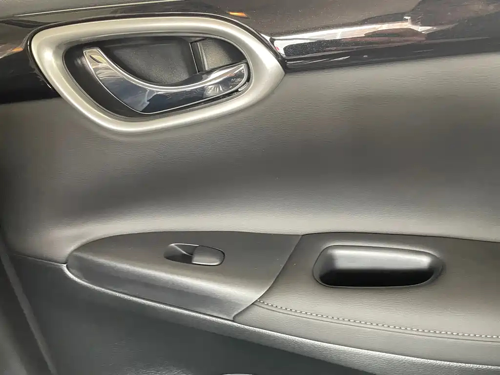 NISSAN SYLPHY 2023