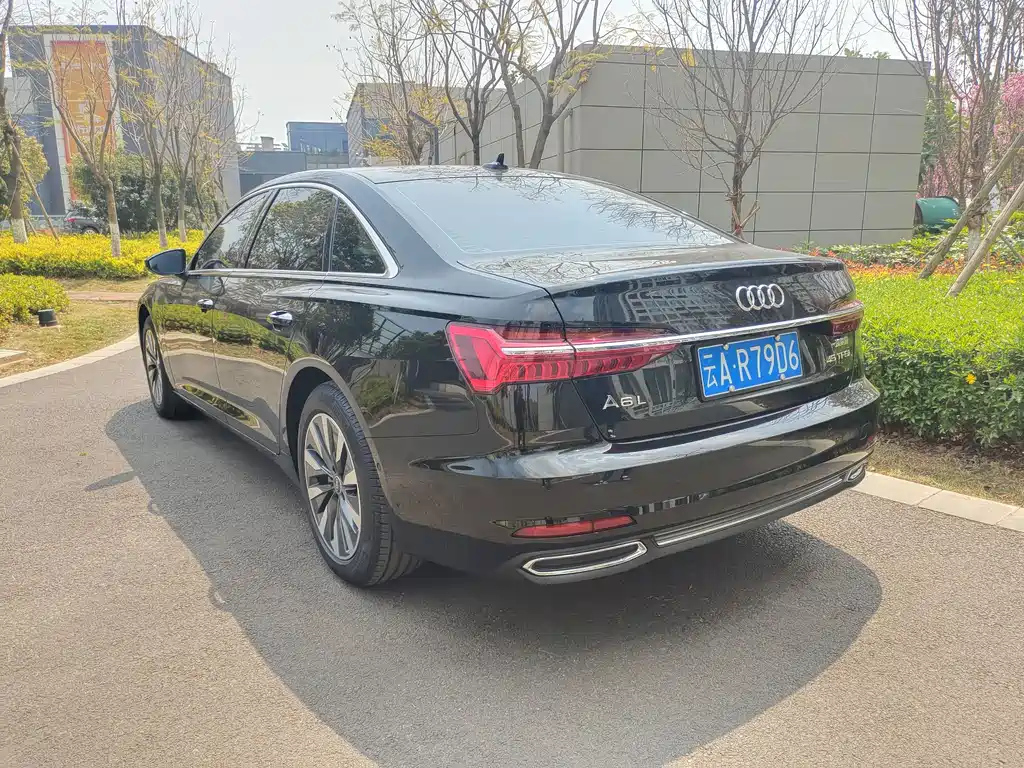 AUDI A6L 2022