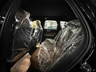 VOLVO XC60 2025 YEAR B5 4WD DELUXE EDITION 2025