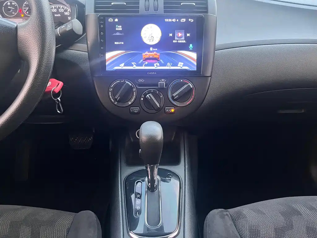 NISSAN TIIDA TIIDA 2013