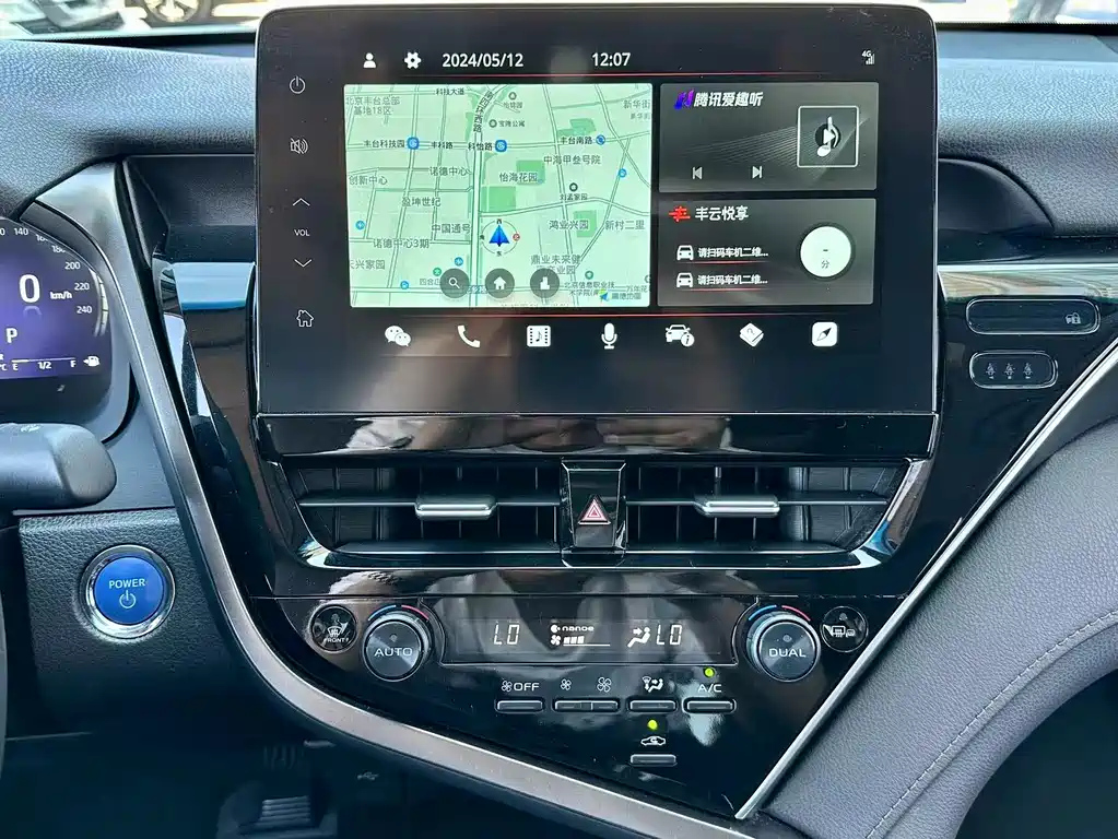 TOYOTA CAMRY 2022