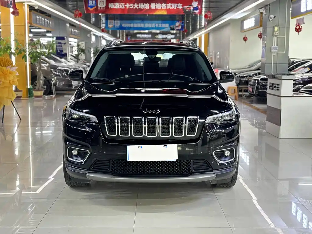 JEEP CHEROKEE 2021