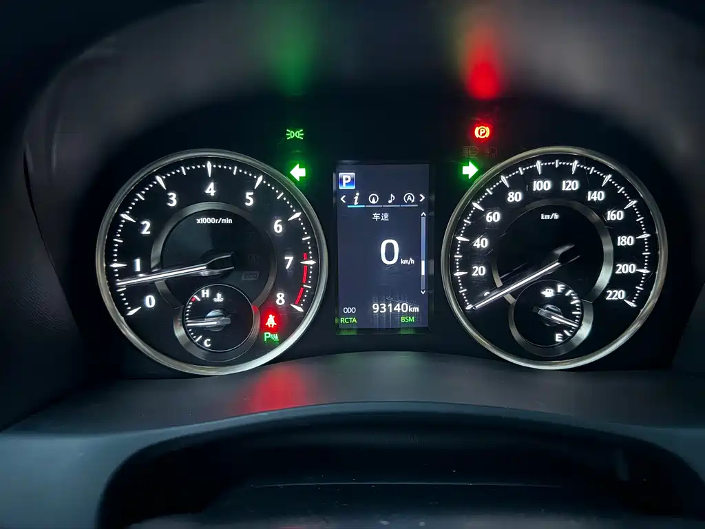 TOYOTA ALPHARD 2018