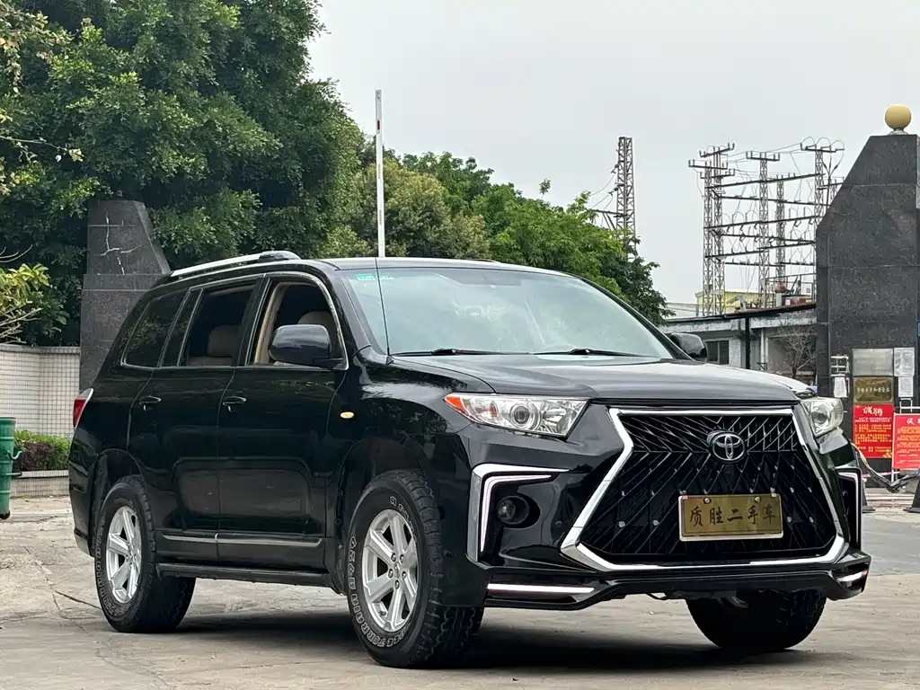 TOYOTA HIGHLANDER 2014