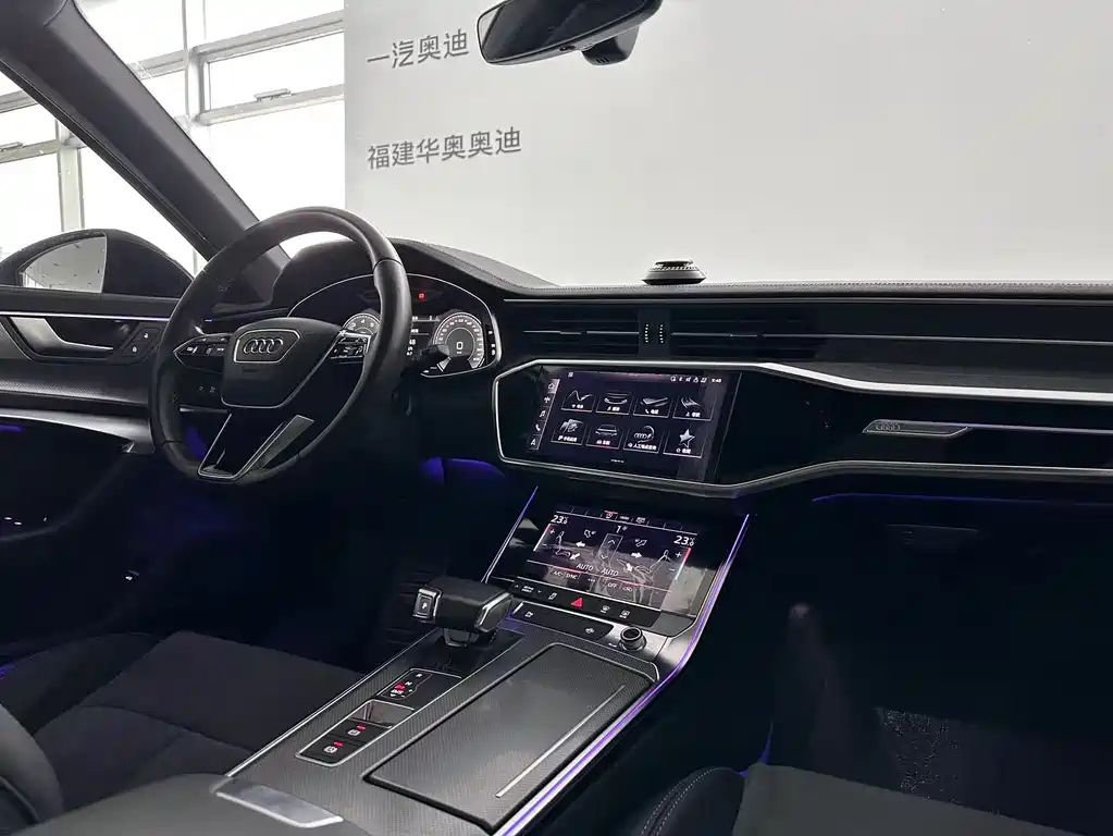 AUDI A6L 2021