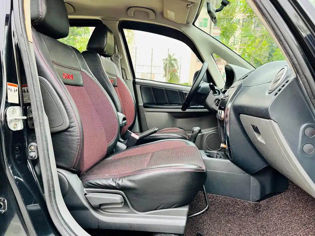 SUZUKI SX4 2008