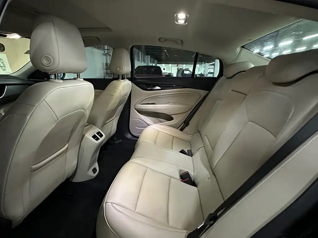 BUICK REGAL 2021