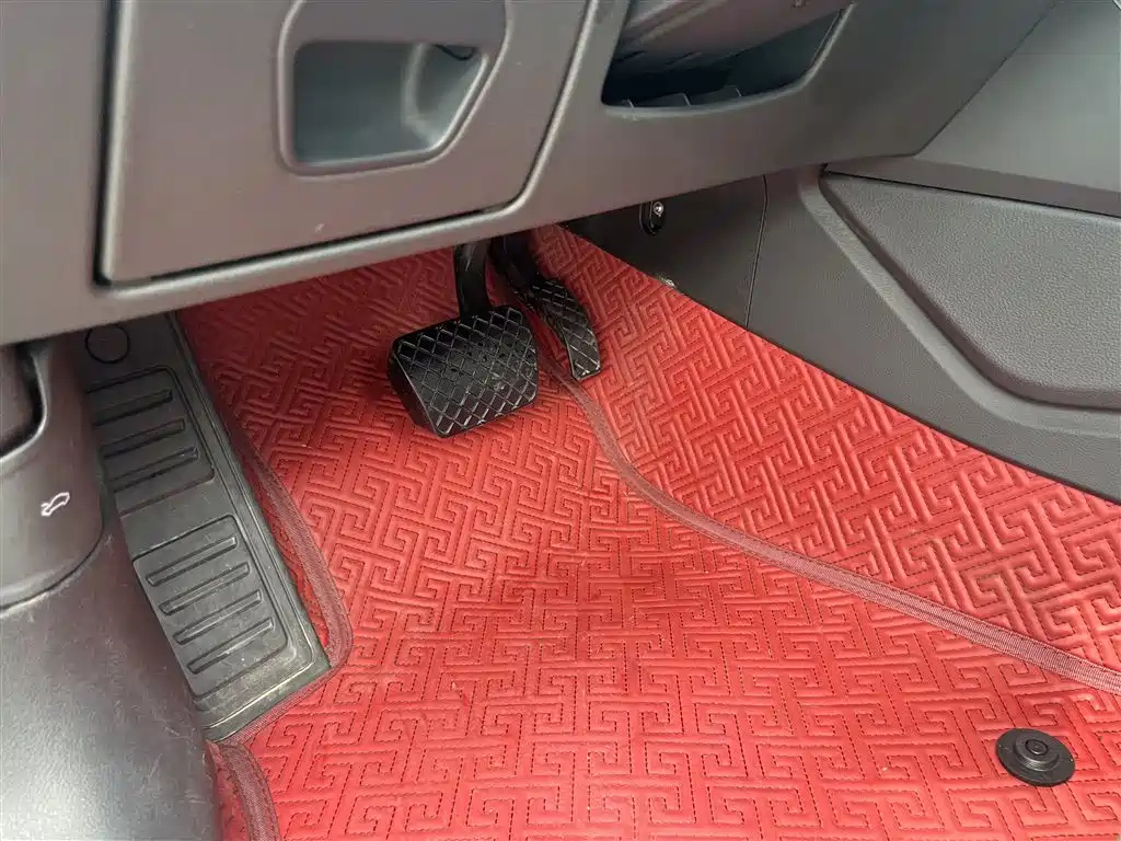 AUDI A6L 2022