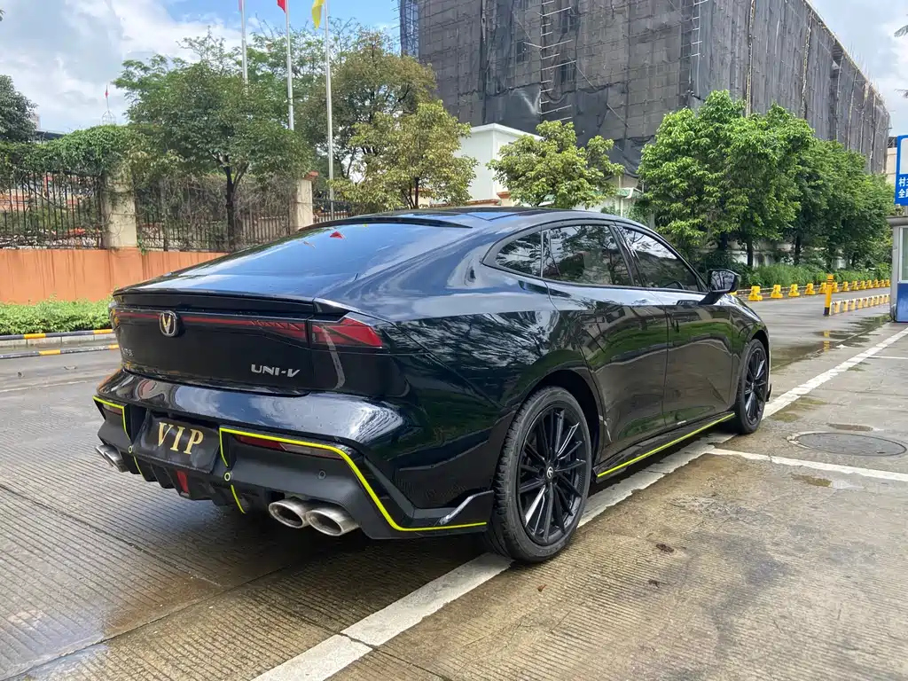 CHANGAN UNI-V 2022