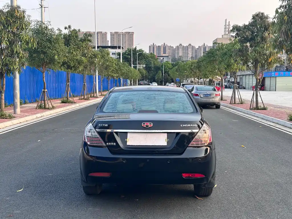 GEELY AUTO CLASSIC EMGRAND 2011