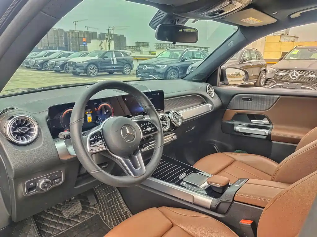 MERCEDES BENZ GLB 2022