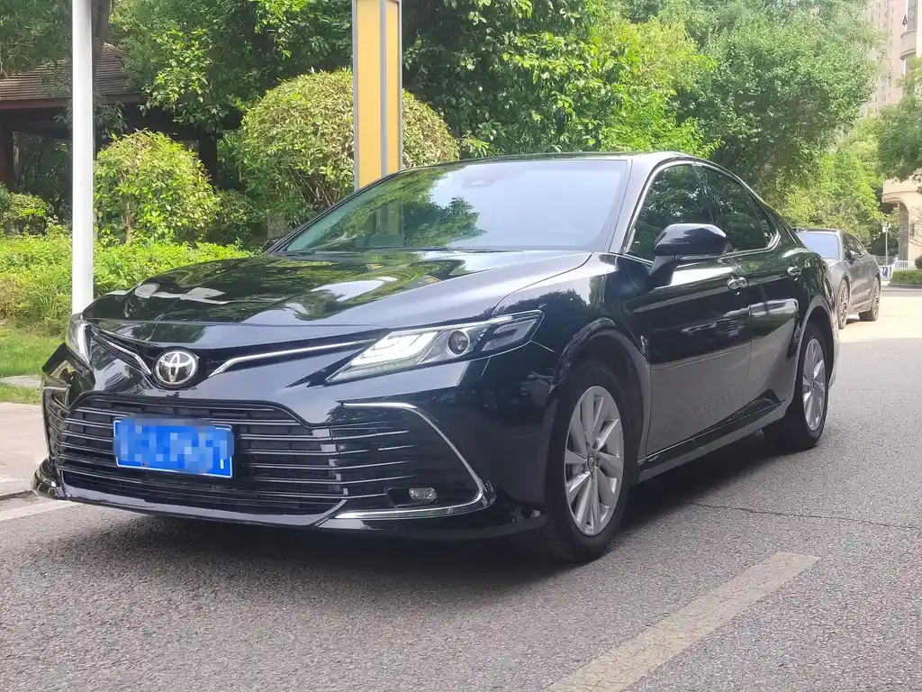 TOYOTA CAMRY 2021