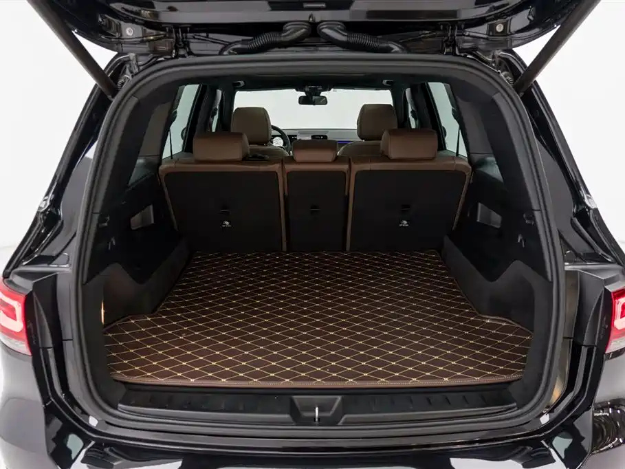 MERCEDES BENZ GLB 2022