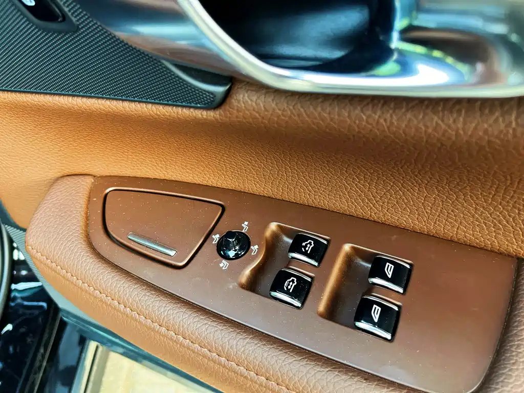 VOLVO S90 2020