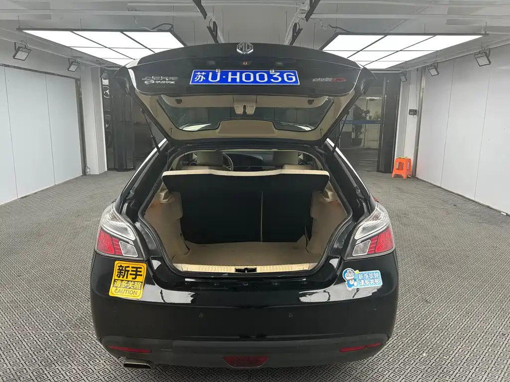 MG MG6 2011