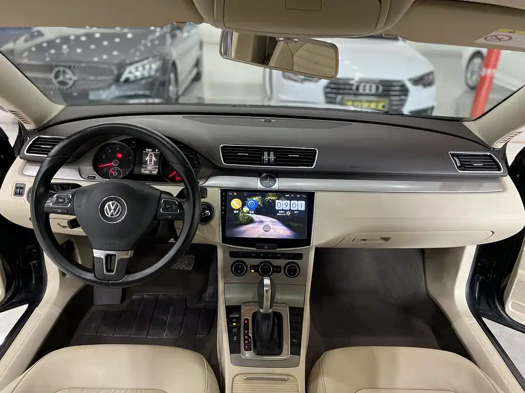 VOLKSWAGEN MAGOTAN 2016