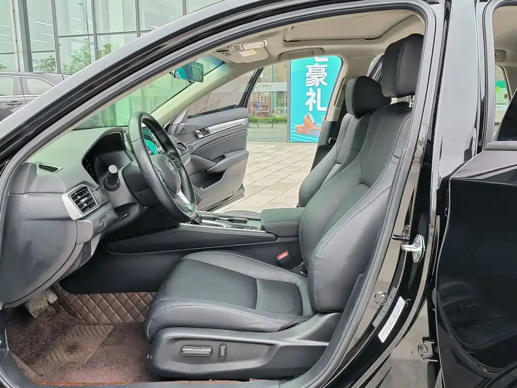 HONDA ACCORD 2021