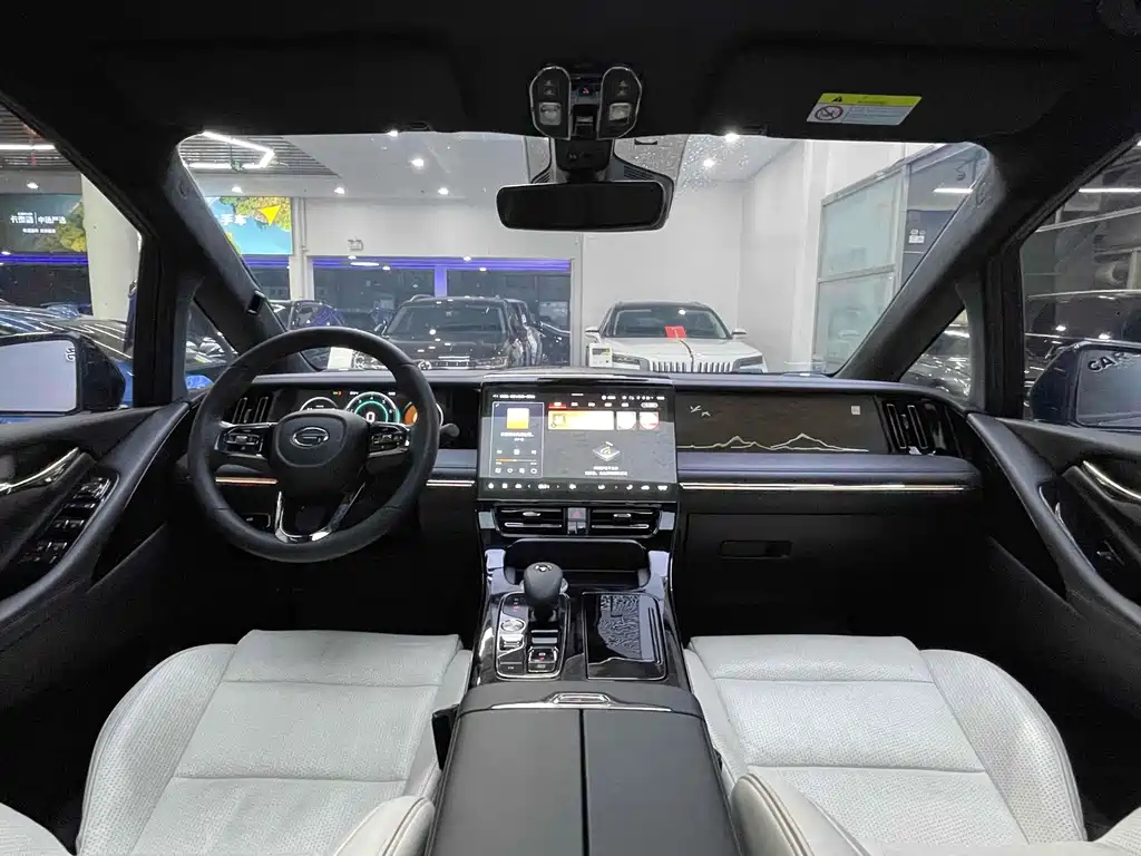 TRUMPCHI M8 2023