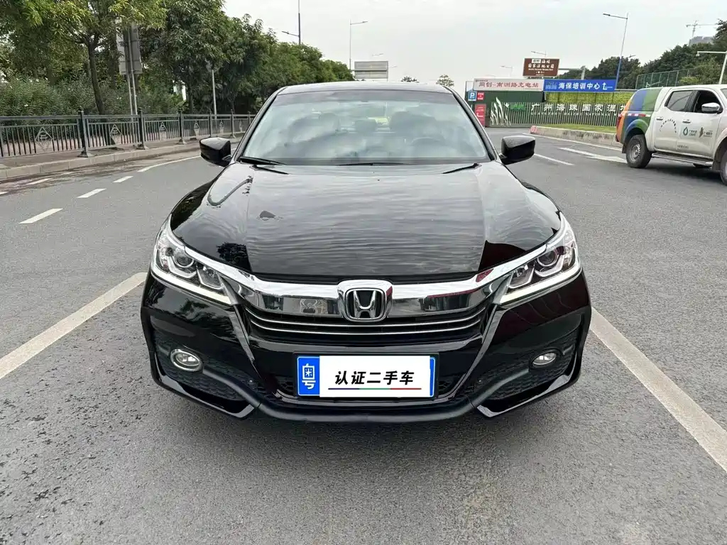 HONDA ACCORD 2018