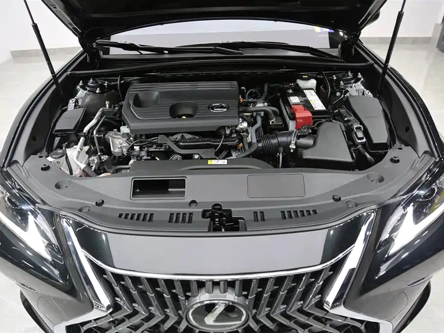 LEXUS ES 2023
