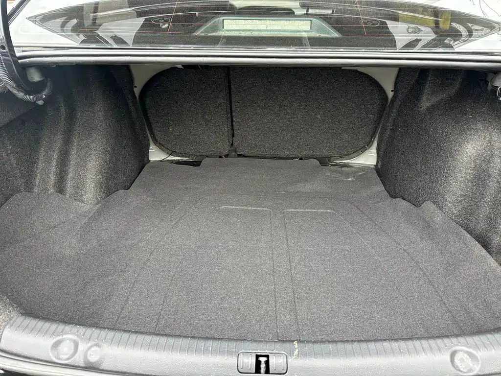 VOLKSWAGEN LAVIDA 2015