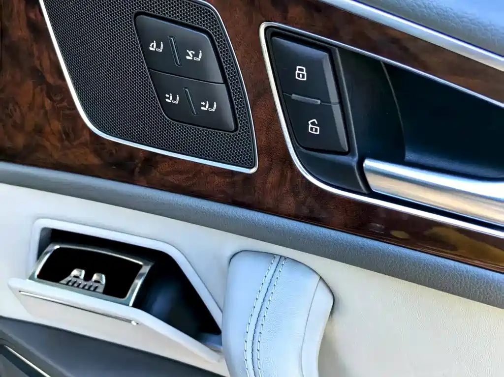 AUDI A6L 2014