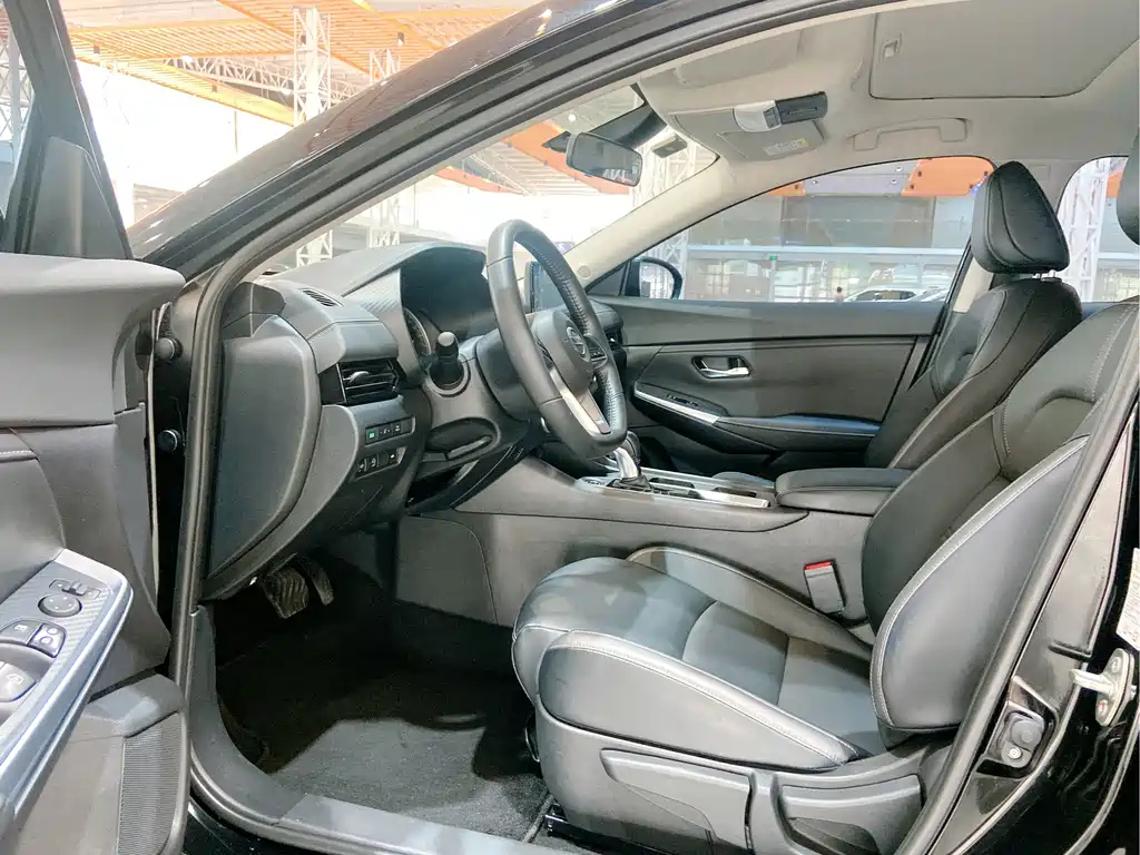 NISSAN SYLPHY 2022