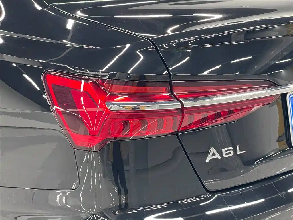 AUDI A6L 2022
