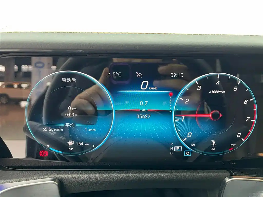 MERCEDES BENZ GLB 2021