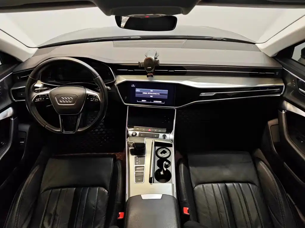 AUDI A6L 2021