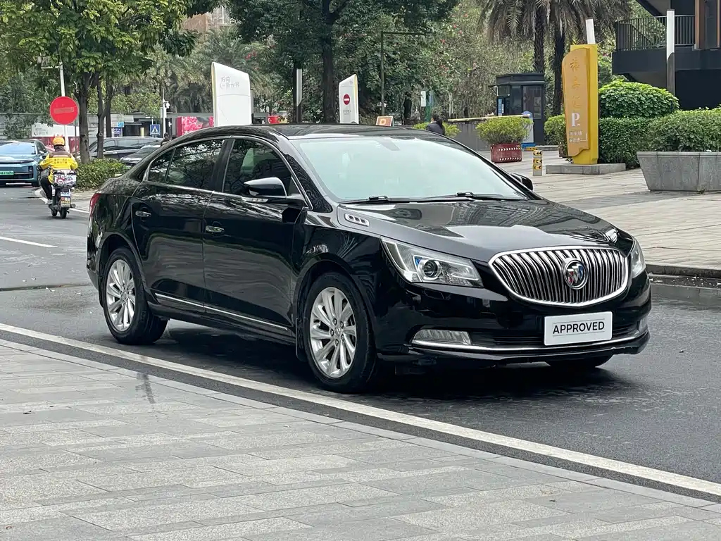 BUICK LACROSSE 2015