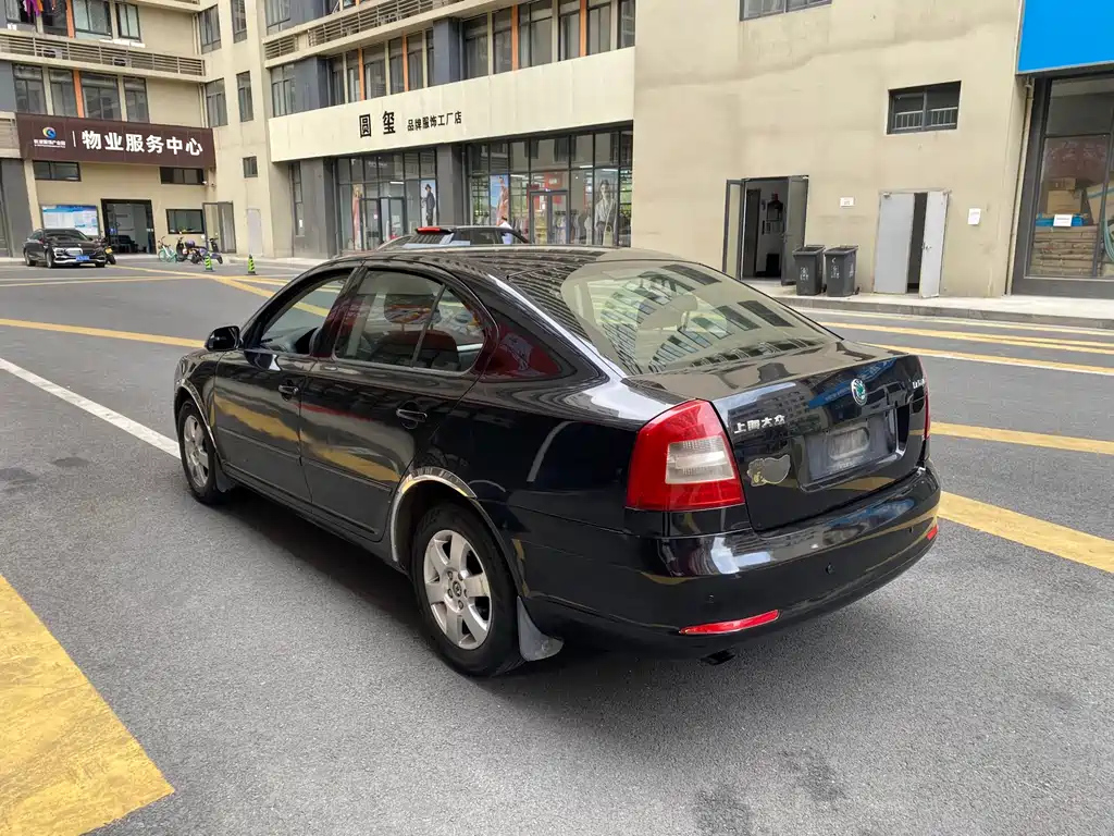 SKODA OCTAVIA 2012