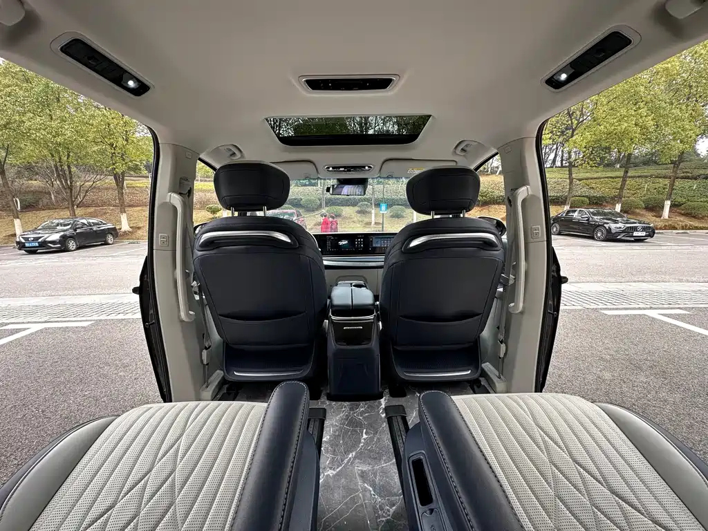 MAXUS G90 2022