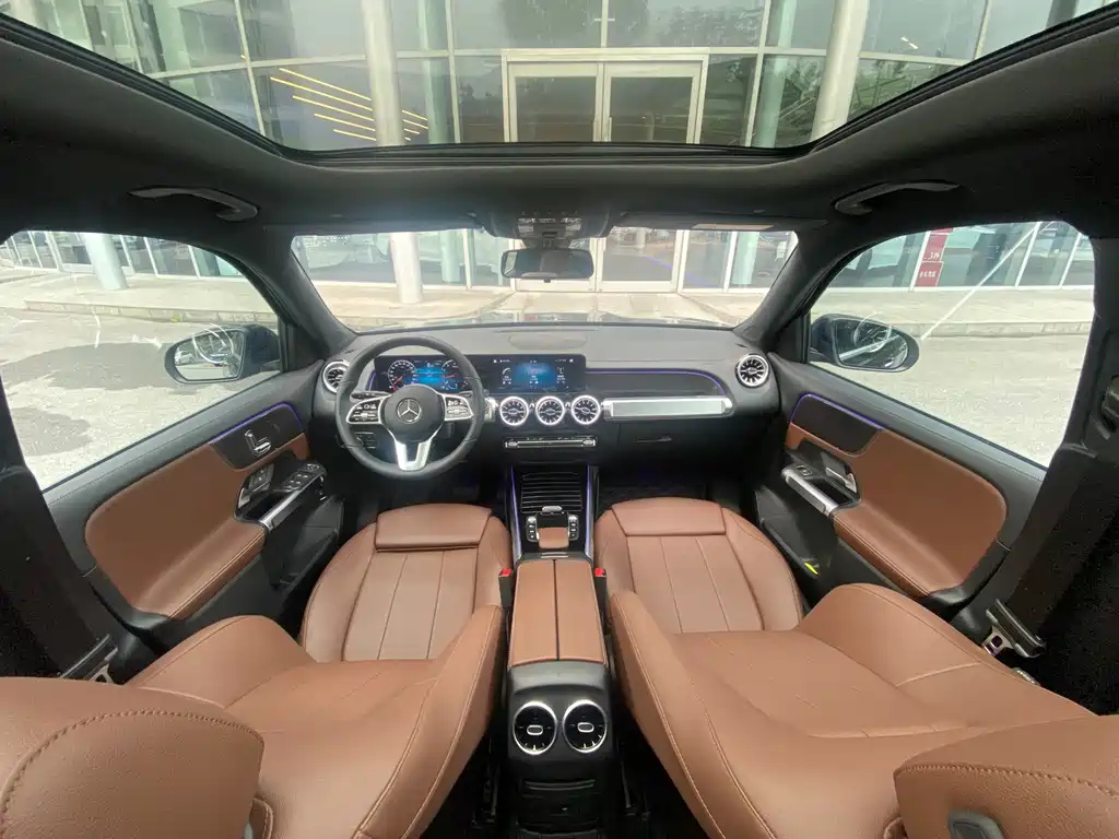 MERCEDES BENZ GLB 2022