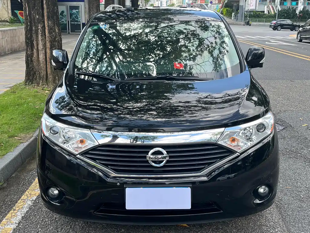 NISSAN QUEST 2015
