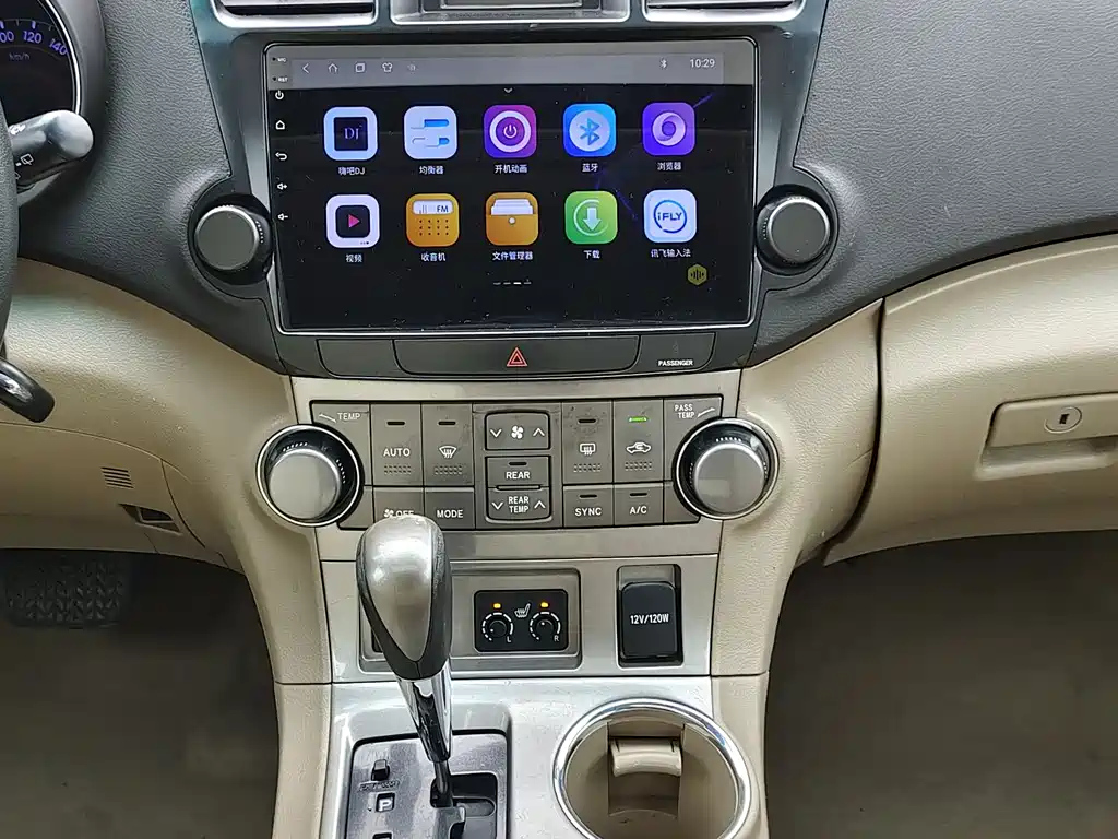 TOYOTA HIGHLANDER 2014