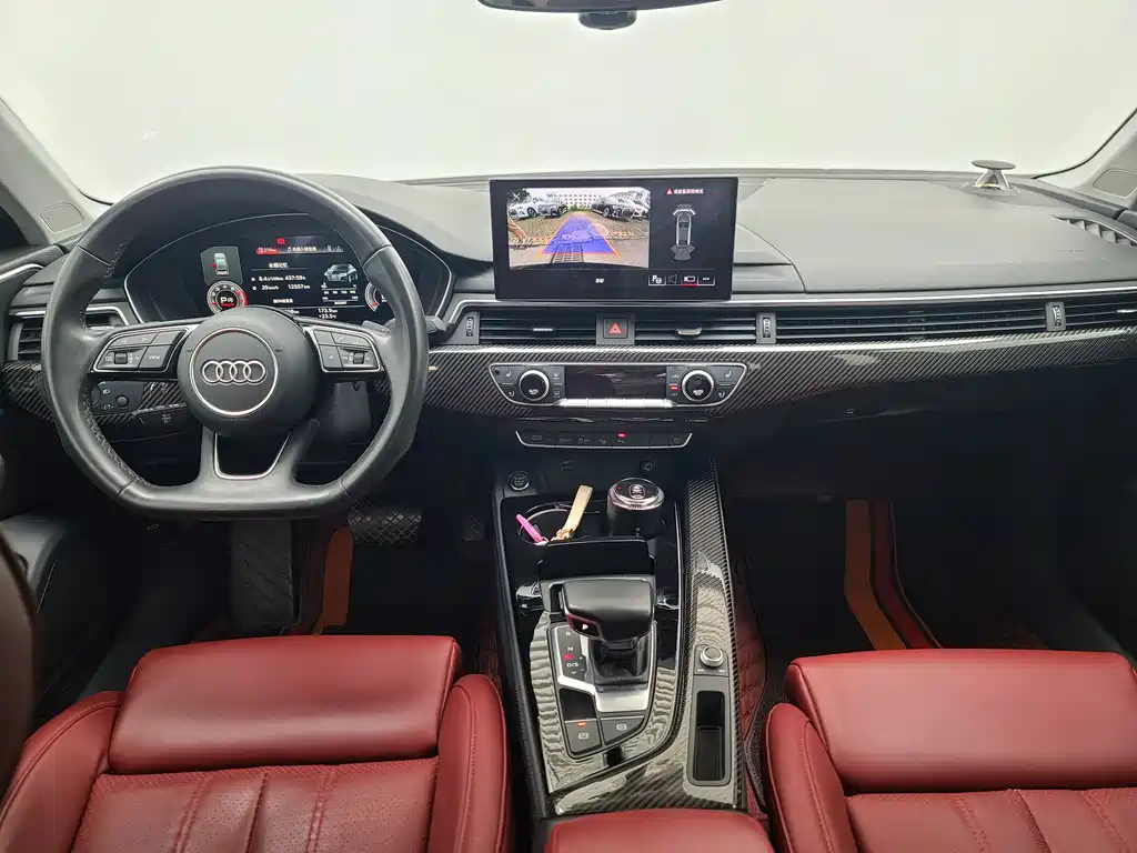 AUDI A4L 2022