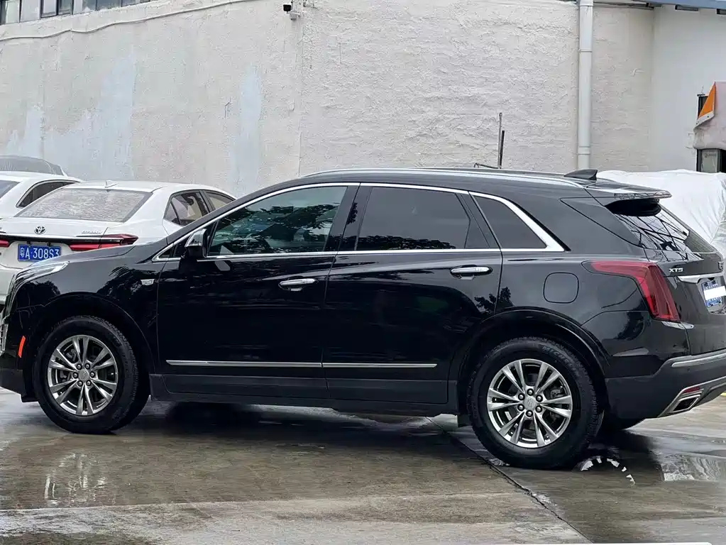 CADILLAC XT5 2020