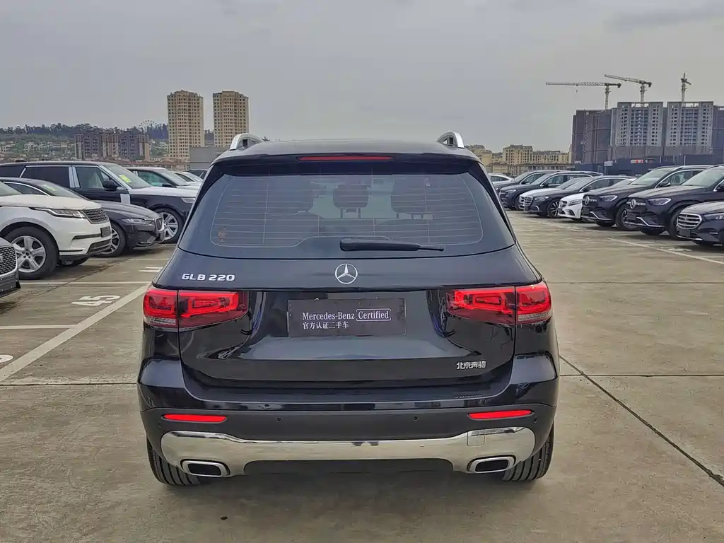 MERCEDES BENZ GLB 2022