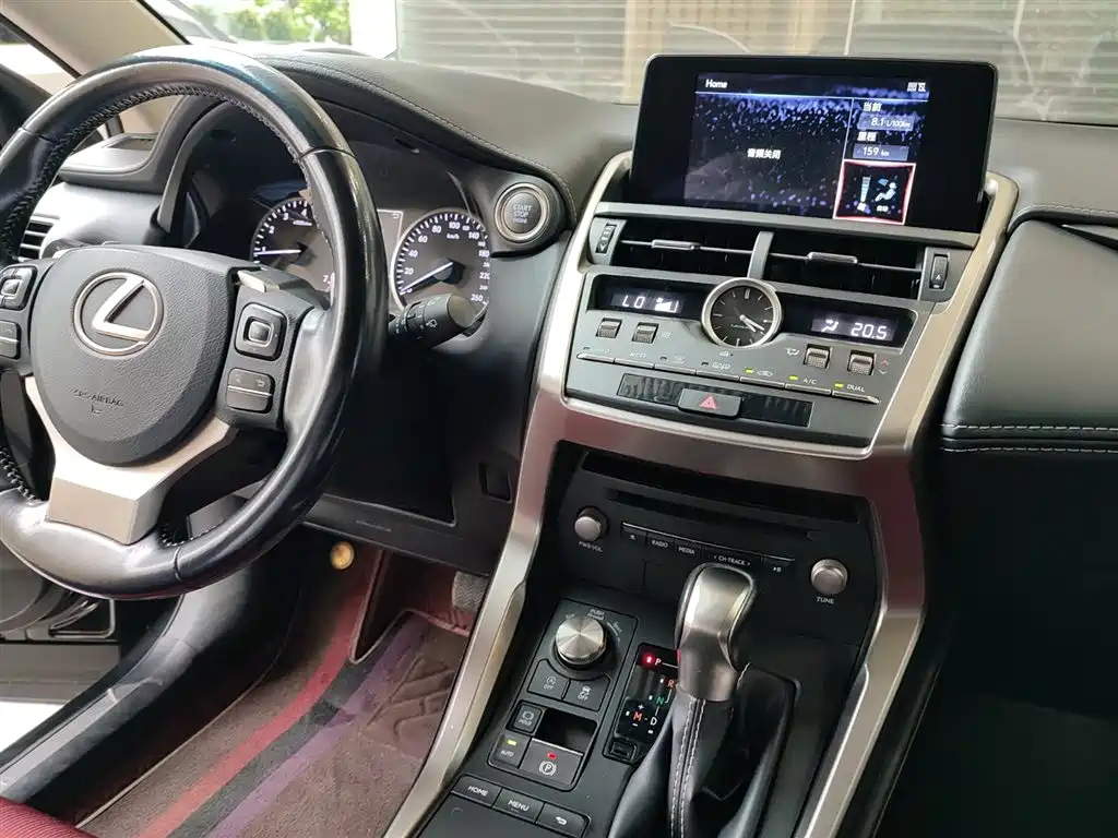 LEXUS NX 2019