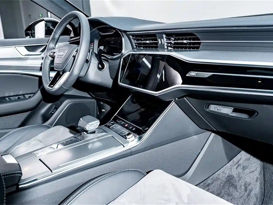 AUDI A6L 2023