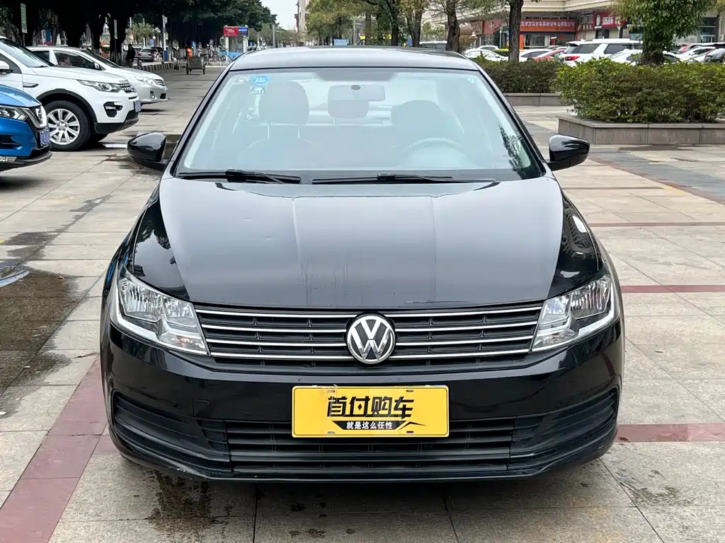 VOLKSWAGEN LAVIDA 2017