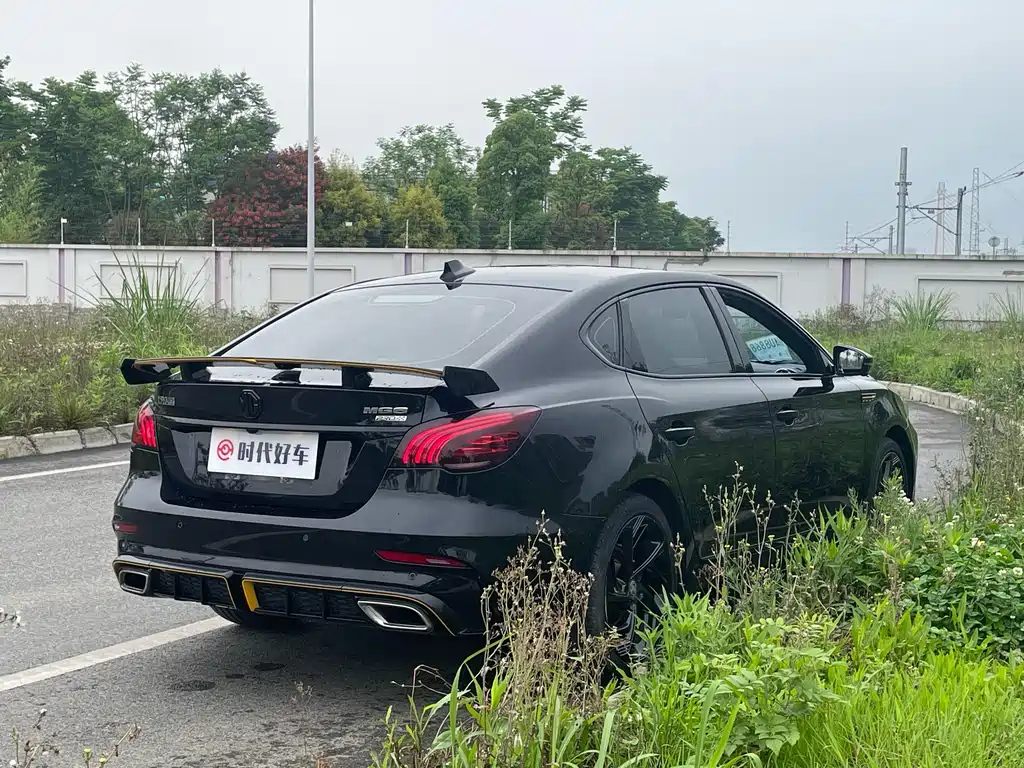 MG MG6 2021