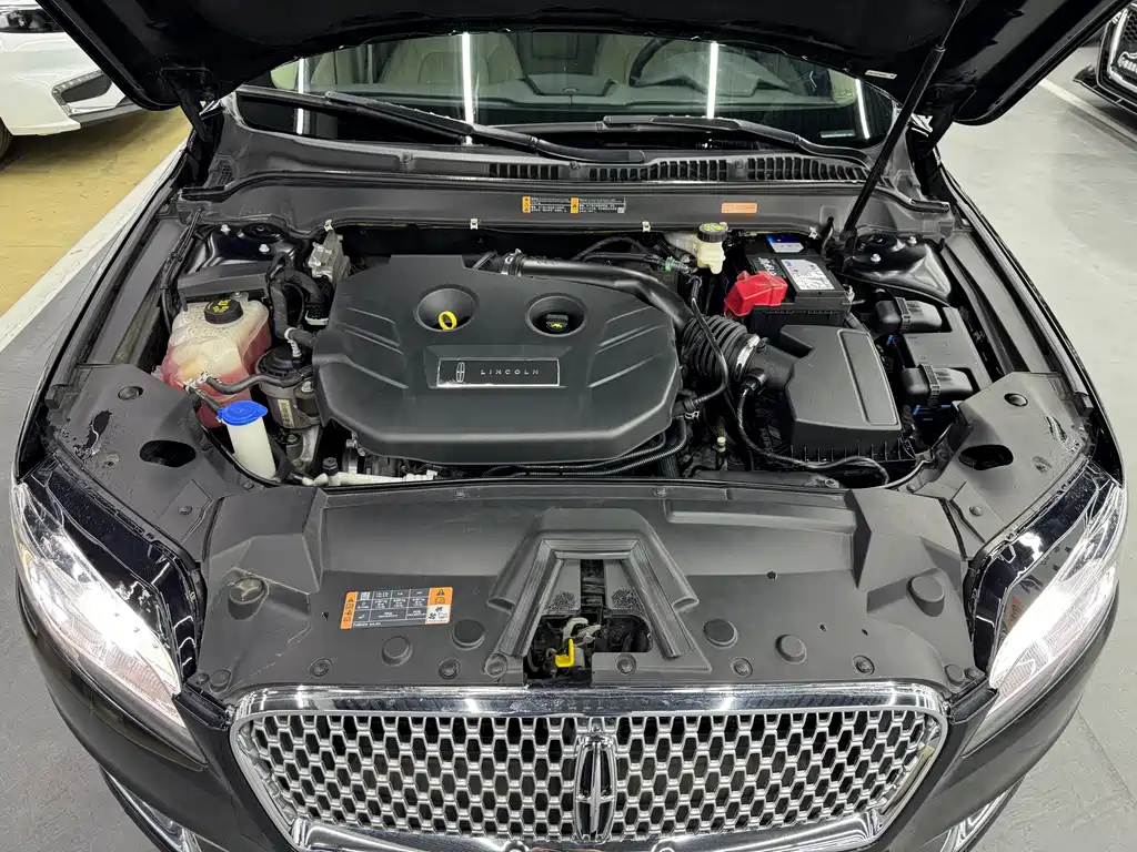 LINCOLN MKZ 2020