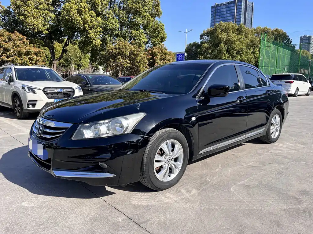 HONDA ACCORD 2011