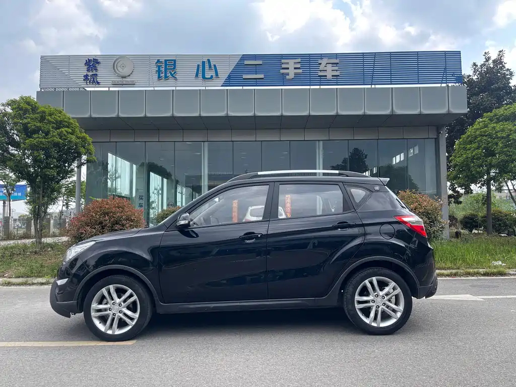 CHANGAN CS35 2016