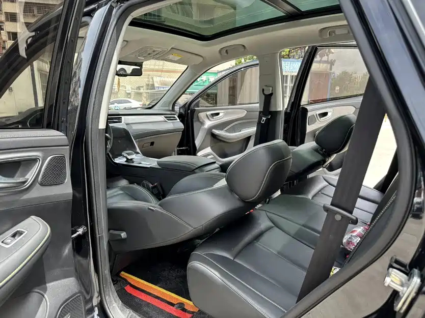 ROEWE RX5 2021