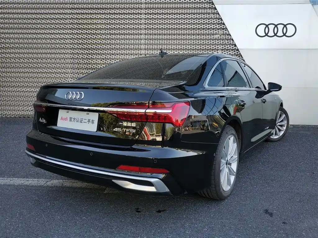 AUDI A6L 2023